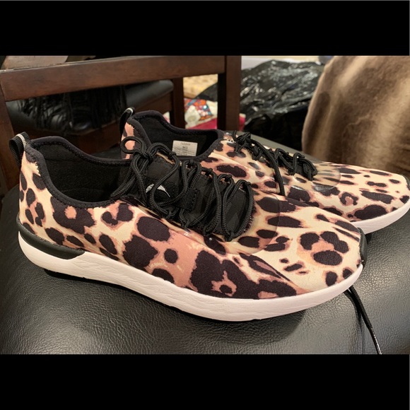 jessica simpson leopard sneakers